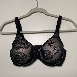 Victorias Secret Body by Victoria Lined Perfect Coverage Black Lace Bra 34D